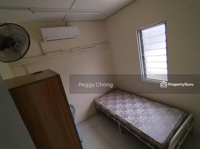 Taman Connaught Flat (Low Rise) untuk Untuk Disewa RM 400 /bulan