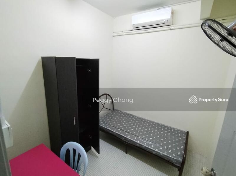 Taman Connaught Flat (Low Rise) untuk Untuk Disewa RM 400 /bulan