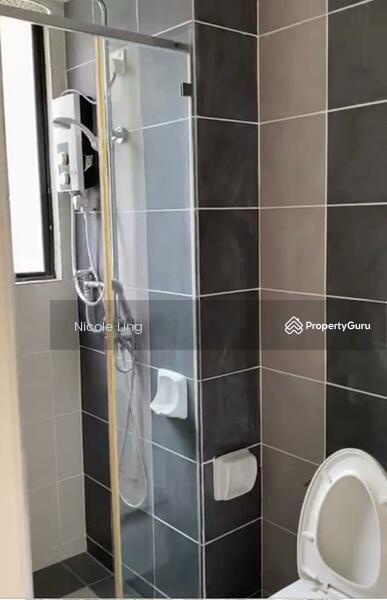 Apartment for Sale at Upper East @ Tiger Lane - Nicole Ling - master bedroom attached bathroom - PropertyGuru.com.my