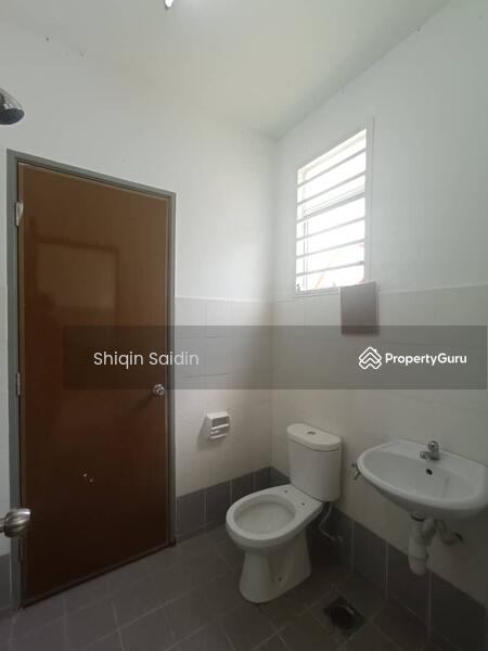 Rumah Teres 2 Tingkat untuk Dijual di Saujana Utama (Puncak Alam) - Shiqin Saidin - PropertyGuru.com.my