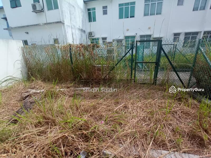 Rumah Teres 2 Tingkat untuk Dijual di Saujana Utama (Puncak Alam) - Shiqin Saidin - PropertyGuru.com.my