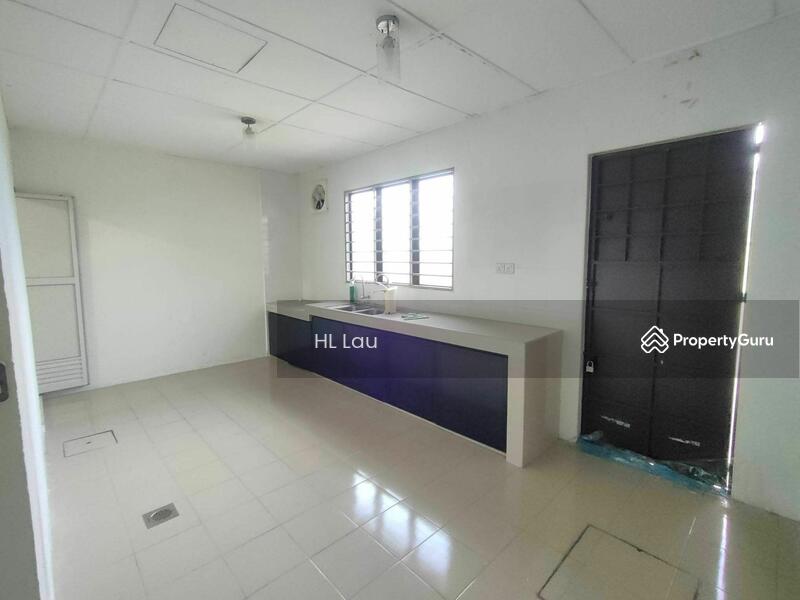 2Sty Terrace House Gated & Guarded La Cottage Taman Putra Perdana