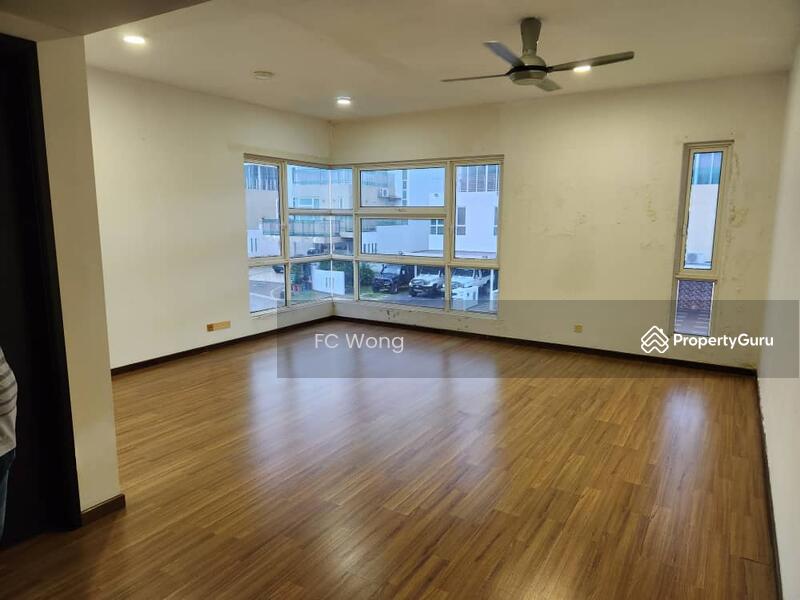 3 Storey Bungalow In Laman Granview, Taman Puchong Saujana ,Puchong