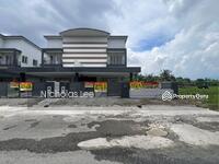 For Sale - 2.5 Storey SEMID at Bercham