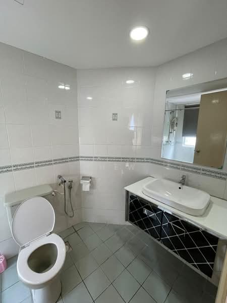 Condominium for Rent at Pantai Panorama Condominiums - Khew Zi Xian - Bathroom - PropertyGuru.com.my