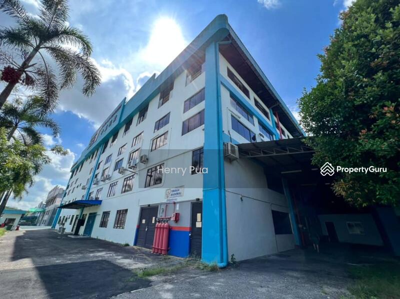 Factory at kawasan perindustrian dewani tampoi johor Bahru johor