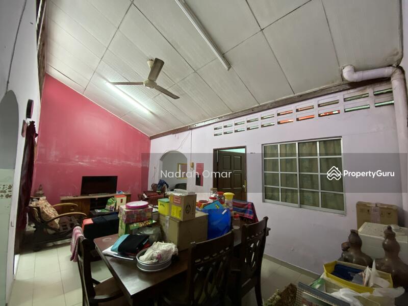 Rumah Teres 1 Tingkat untuk Dijual di Kelana Jaya (Petaling Jaya) - Nadrah Omar - PropertyGuru.com.my
