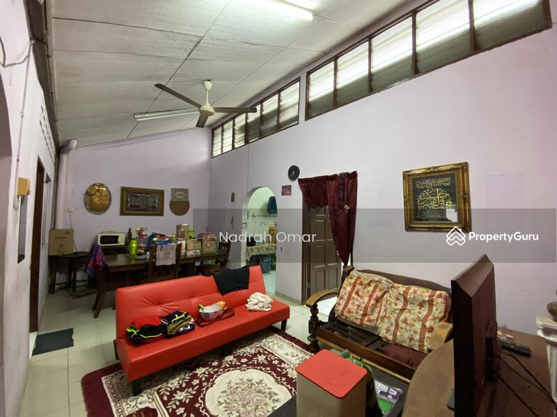 Rumah Teres 1 Tingkat untuk Dijual di Kelana Jaya (Petaling Jaya) - Nadrah Omar - PropertyGuru.com.my
