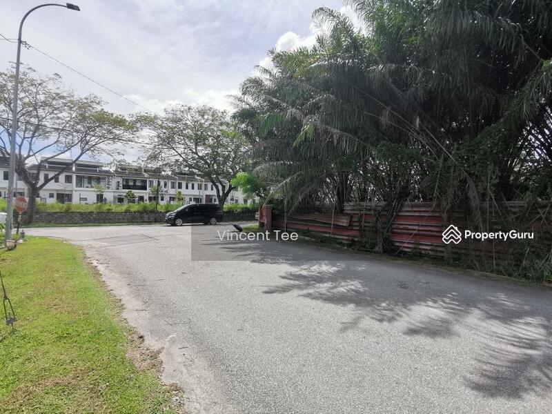 Untuk Dijual - 6.2 Acres Zone Residential Mainroad Frontage Saujana Utama Elmina