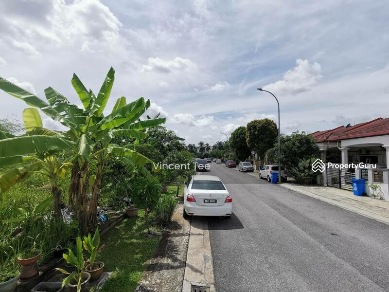 Untuk Dijual - 6.2 Acres Zone Residential Mainroad Frontage Saujana Utama Elmina