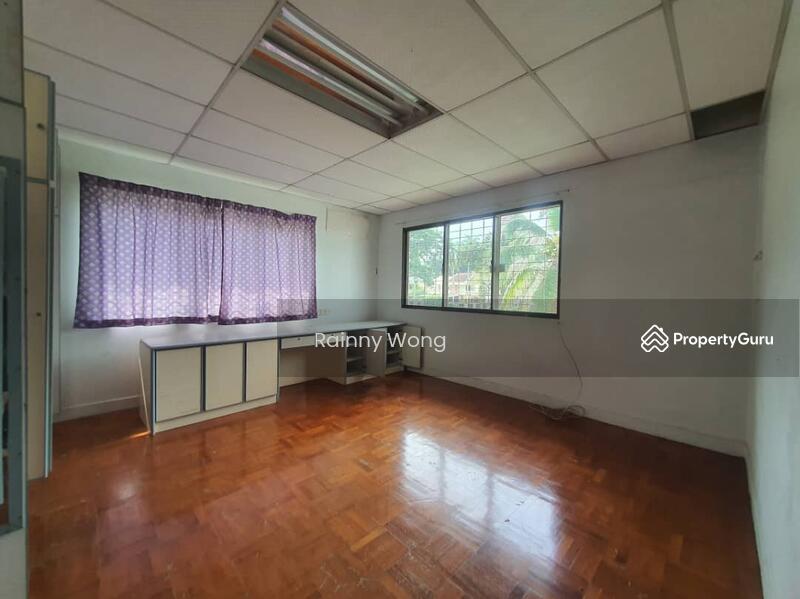 Untuk Dijual - Jalan D.S. Ramanathan