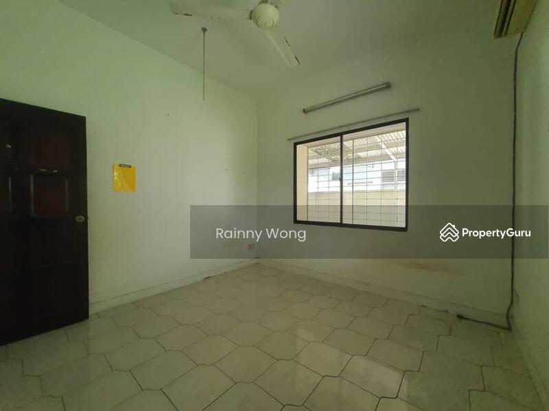 Untuk Dijual - Jalan D.S. Ramanathan