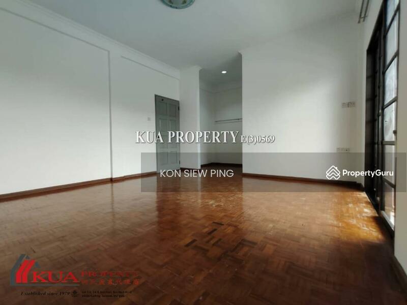 Double Storey Terrace Corner House For Sale! Located at Royal Garden