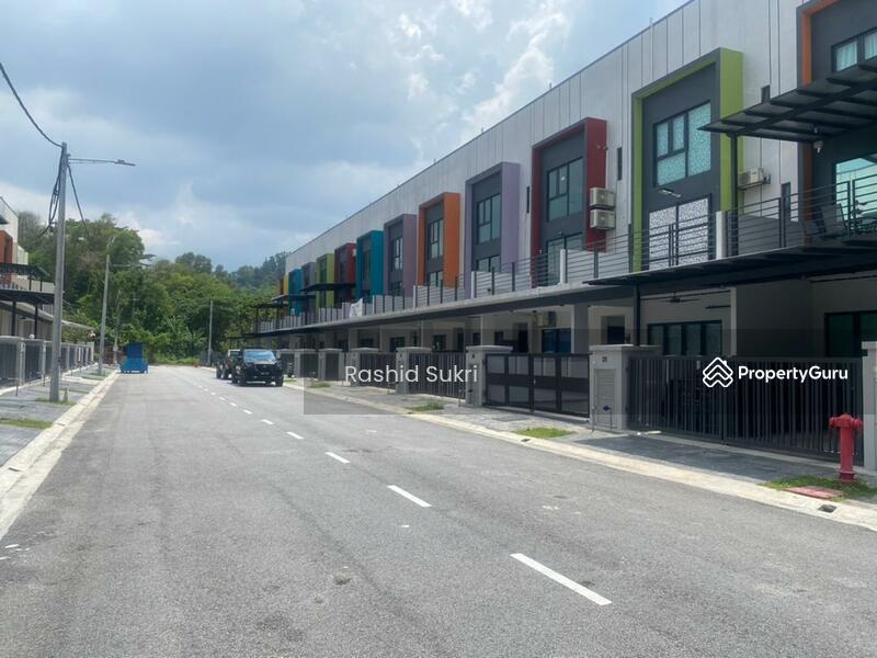 Untuk Dijual - Anjung Melati
