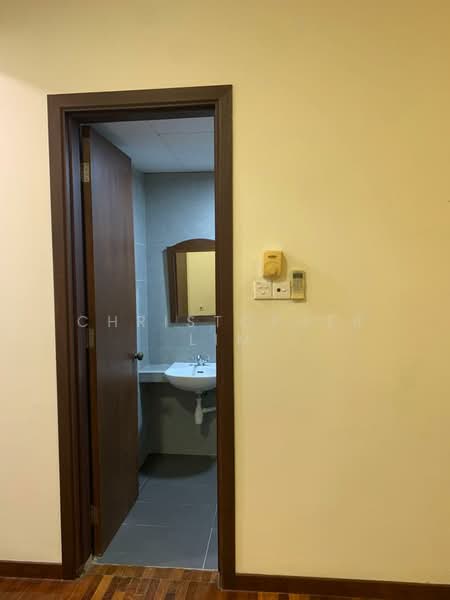 Condominium for Rent at Kampung Warisan - Christopher Lim - Bathroom - PropertyGuru.com.my