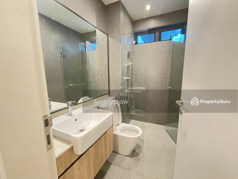 For Rent - 10 Stonor