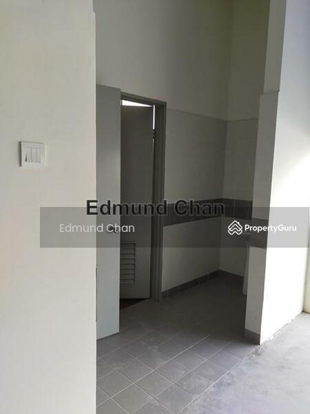 For Rent - Puchong utama Dataran Puchong shop office with lift adjoining unit
