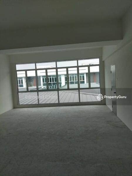 For Rent - Puchong utama Dataran Puchong shop office with lift adjoining unit