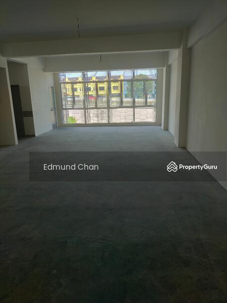For Rent - Puchong utama Dataran Puchong shop office with lift adjoining unit