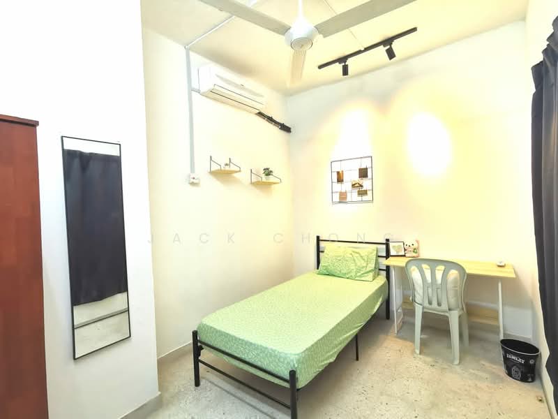 2-storey Terraced House for Rent in Taman Connaught (Cheras) - Jack Chong - Bedroom - PropertyGuru.com.my