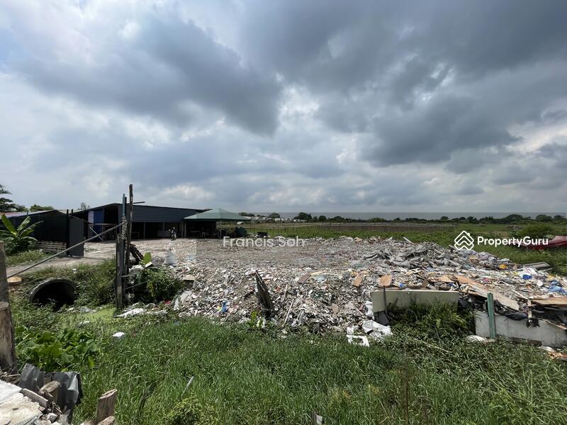 For Sale - Residential Zoning Land for Sale in Kampung Johan Setia