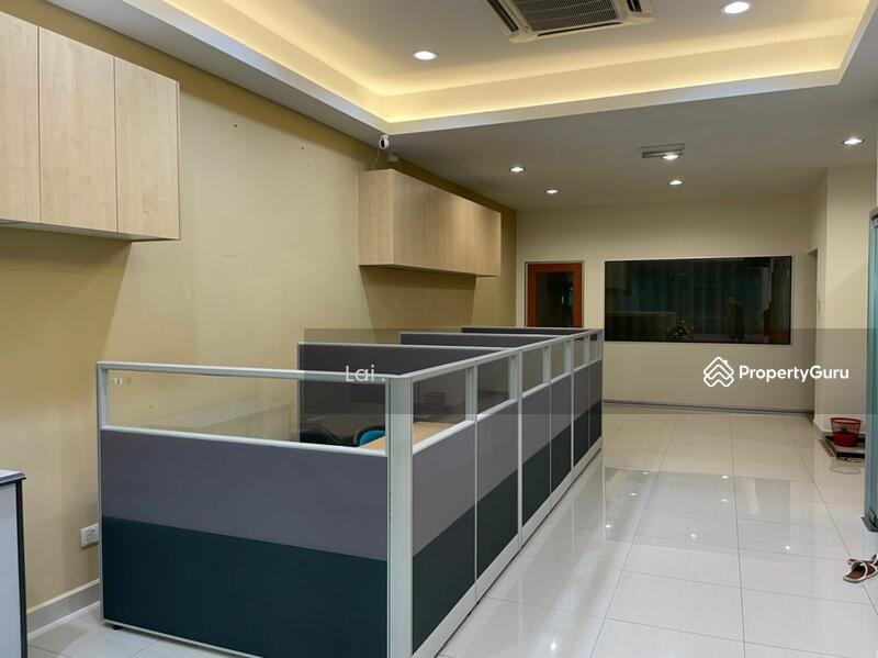 [3 Storey Shop With Lift] Connaught Avenue, Cheras KL, Taman