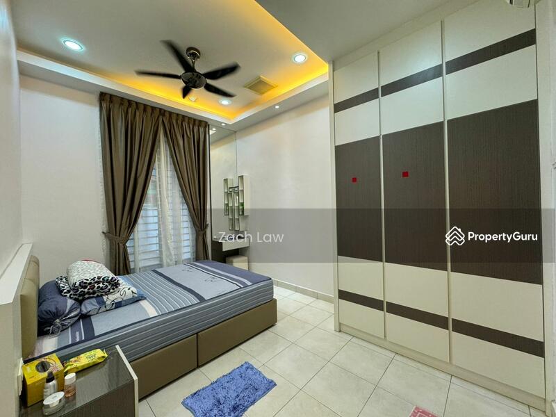 Single Storey House Austin Residence Taman Mount Austin, Mount Austin