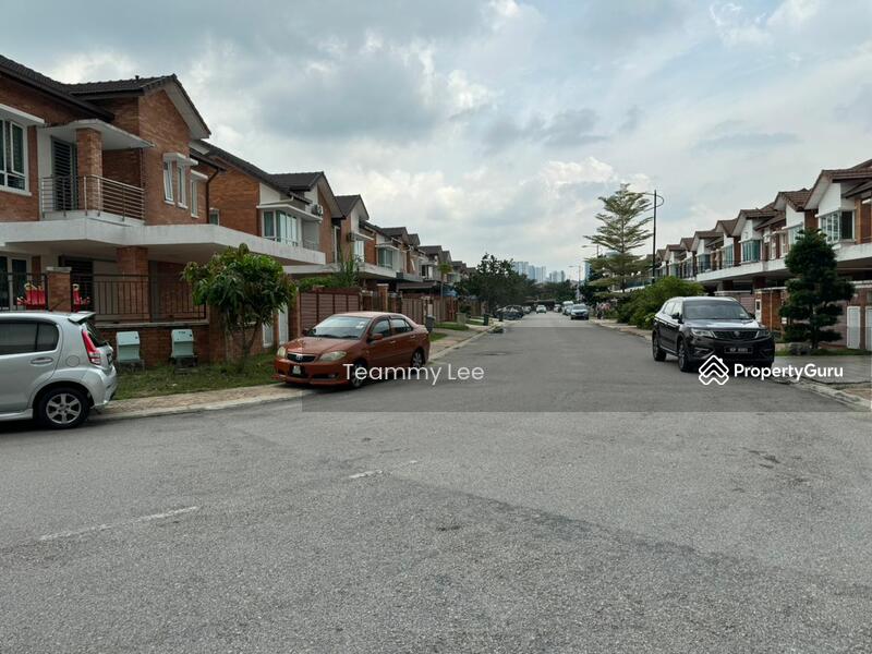 3sty Terrace Corner 4985sf , Goodview Residence Bandar Sungai Long