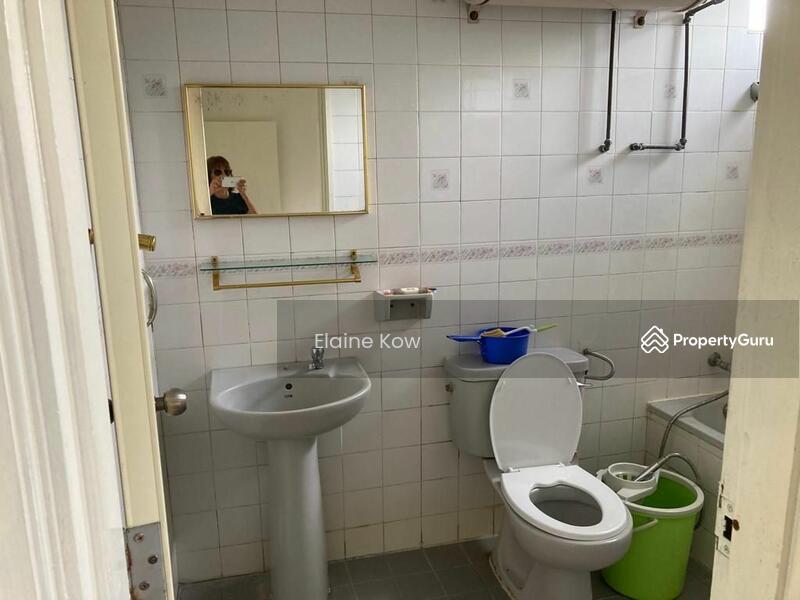 Untuk Dijual - University Tower