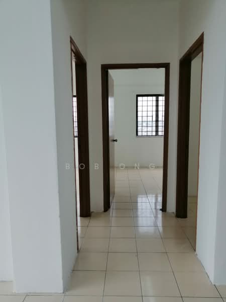 Pangsapuri untuk Disewa di Puncak Desa Apartment - Bob Ong - Corridor - PropertyGuru.com.my