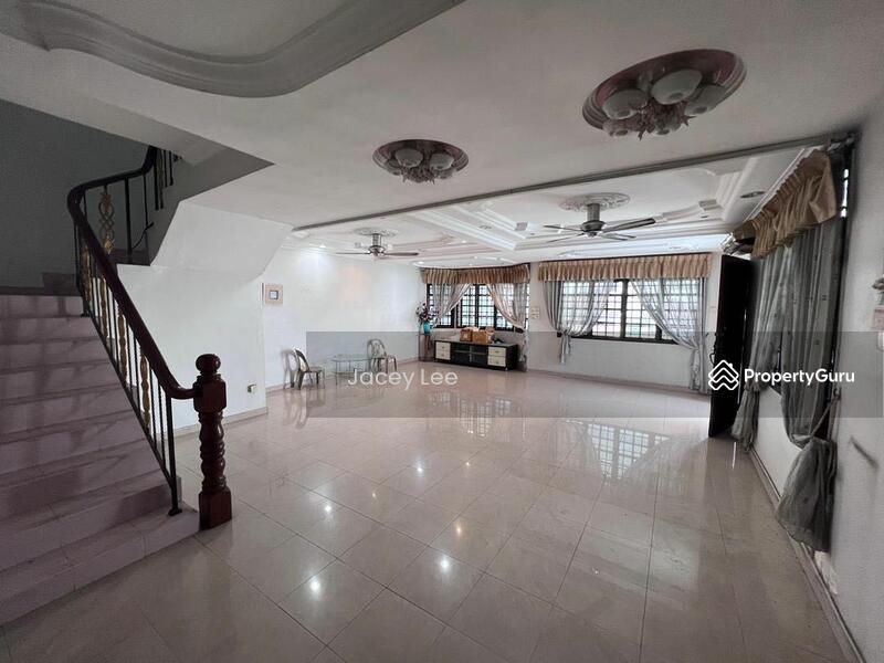 Taman Johor Jaya Double Storey Terrace House, Jalan Anggerik, Johor