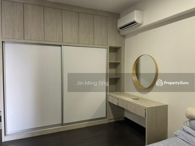For Rent - 28 Boulevard