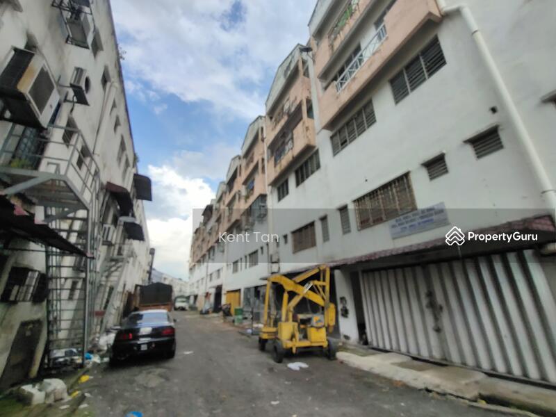 For Rent - Pinggiran Putra Business Centre