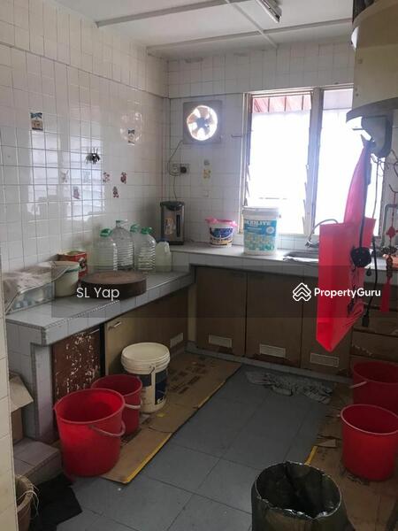 For Sale - Desa Petaling Flat