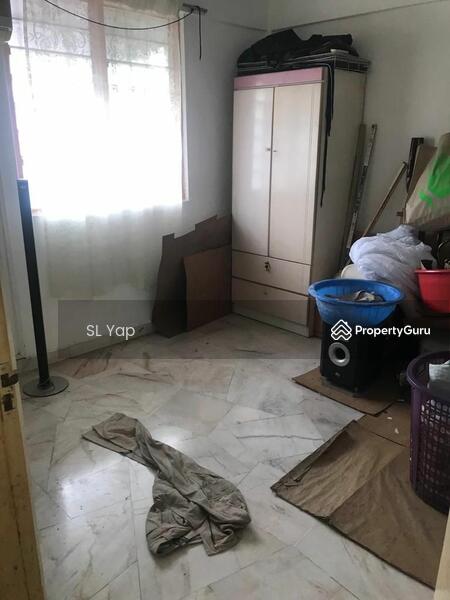 For Sale - Desa Petaling Flat