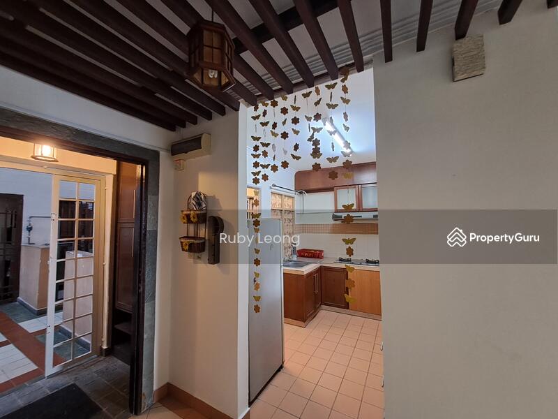 For Rent - Perdana Exclusive