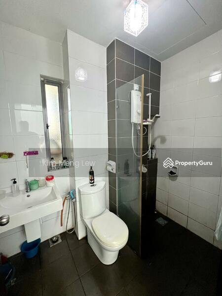 Rumah Berkembar untuk Dijual di Sutera Damansara (Damansara Damai) - Kim Meng Lew - PropertyGuru.com.my