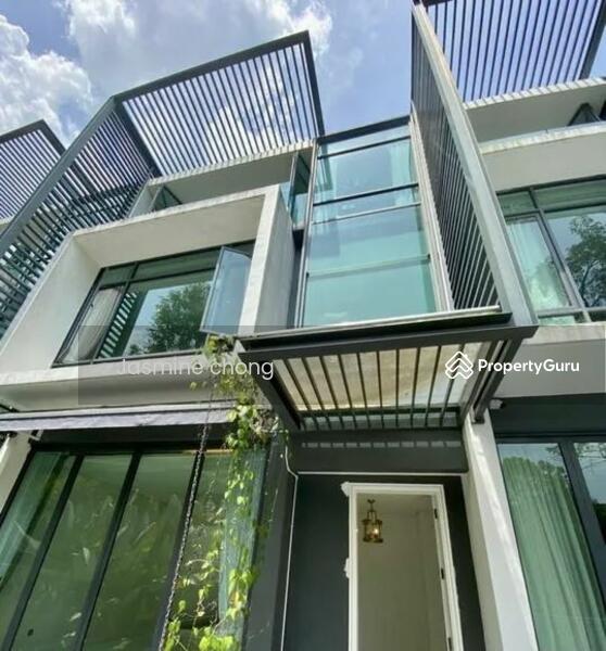 For Rent - KLGCC Resort : East Residence Townhouse