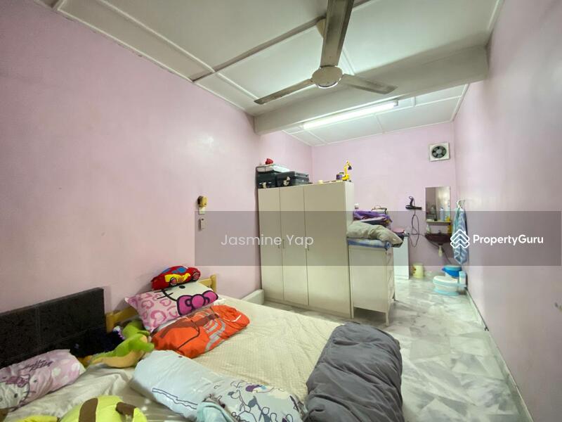 For Sale - Sea Park Taman Paramount Petaling Jaya