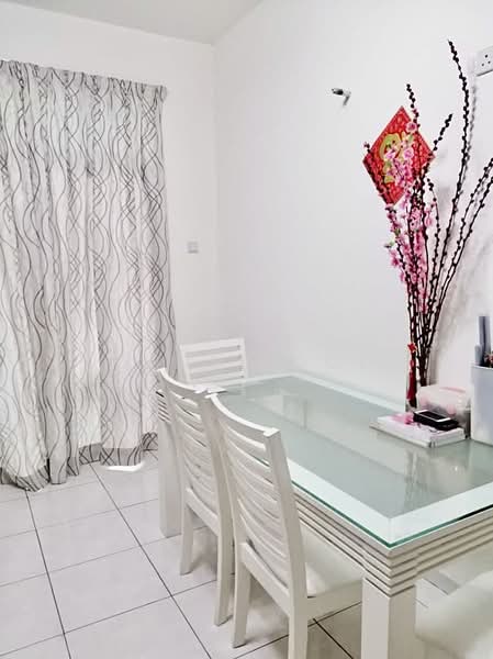Condominium for Sale at The Brezza - Quvee Ooi - Dining Room - PropertyGuru.com.my