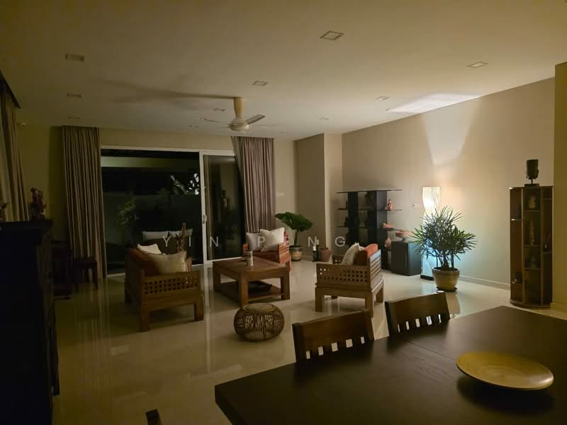 Rumah Banglo untuk Dijual di Taman Tun Dr Ismail (Kuala Lumpur) - Yin Peng . - Living Room - PropertyGuru.com.my