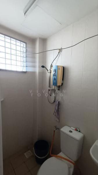 Rumah Teres 3-Tingkat untuk Dijual di kampar (Ipoh) - Vivian Foong - Bathroom - PropertyGuru.com.my
