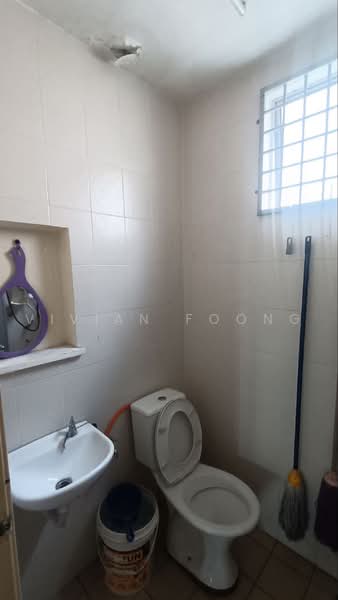 Rumah Teres 3-Tingkat untuk Dijual di kampar (Ipoh) - Vivian Foong - Bathroom - PropertyGuru.com.my