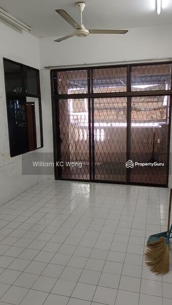 3-storey Terraced House for Sale in Sungai Ara (Penang) - William KC Wong - PropertyGuru.com.my