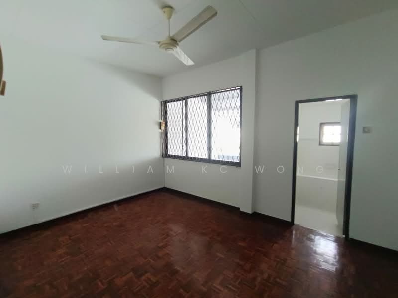 3-storey Terraced House for Sale in Sungai Ara (Penang) - William KC Wong - Interior - PropertyGuru.com.my