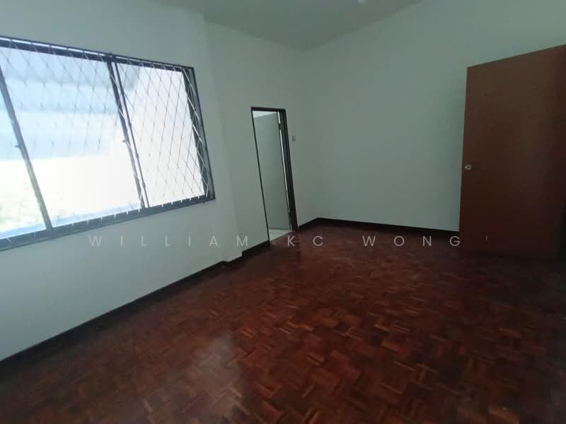 3-storey Terraced House for Sale in Sungai Ara (Penang) - William KC Wong - Interior - PropertyGuru.com.my
