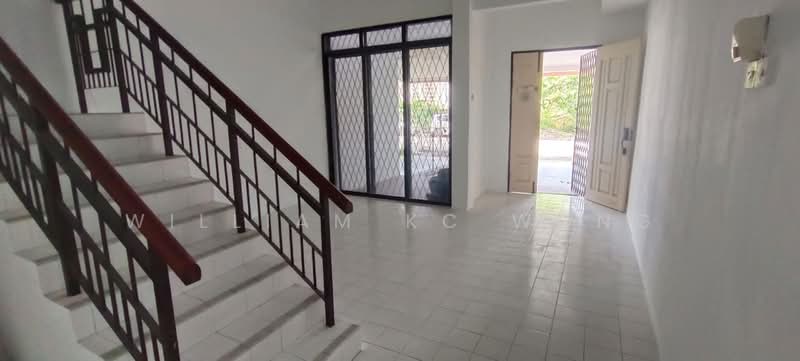 3-storey Terraced House for Sale in Sungai Ara (Penang) - William KC Wong - Entrance - PropertyGuru.com.my