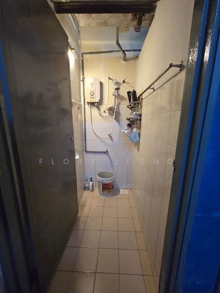 Apartment for Sale at Pangsapuri Putra Raya - Flory Leong - Bathroom - PropertyGuru.com.my
