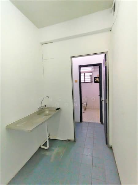 For Rent - Shop-office at Petaling Jaya