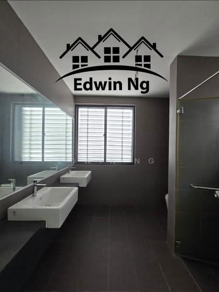 Semi-Detached House for Sale in Sunway Cassia (Batu Maung) - Edwin Ng - Bathroom - PropertyGuru.com.my